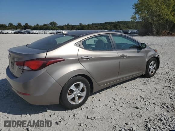 ✅ 2014 Hyundai Elantra SE • VIN: 5NPDH4AE7EH517818 • Lot: 82492855. Listed on Copart with 107,463 mi. Free auction sales archive from the USA and detailed vehicle history report at DreamBid. Image 3.