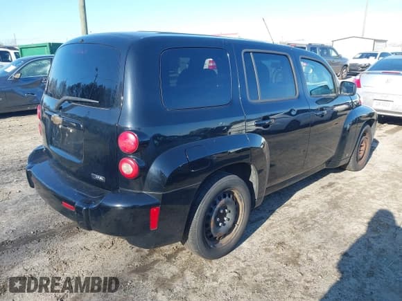 ✅ 2010 Chevrolet HHR LS • VIN: 3GNBAADB9AS508301 • Лот: 41341571. Опубликован ранее на IAAI с пробегом 218 097 миль. Бесплатный доступ к архиву аукционных продаж из США и подробный отчёт об истории автомобиля на DreamBid. Изображение 4.