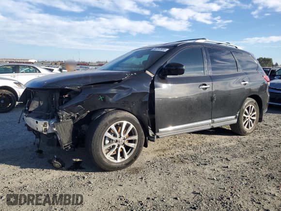 ✅ 2016 Nissan Pathfinder Platinum • VIN: 5N1AR2MN7GC620845 • Lot: 88787835. Listed on Copart with 131,799 mi. Free auction sales archive from the USA and detailed vehicle history report at DreamBid. Image 1.