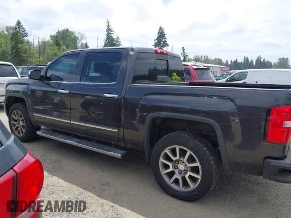 ✅ 2015 GMC Sierra 1500 Denali • VIN: 3GTU2WEJ6FG513774 • Lot: 42476107. Listed on IAAI with 122,961 mi. Free auction sales archive from the USA and detailed vehicle history report at DreamBid. Image 14.