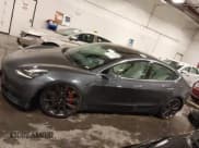 ✅ 2020 Tesla Model 3 Performance • VIN: 5YJ3E1EC3LF641768 • Lot: 41542615. Wystawiony na IAAI z przebiegiem 43 343 mil. Bezpłatny archiwum sprzedaży aukcyjnych z USA i szczegółowy raport historii pojazdu na DreamBid. Zdjęcie 15.