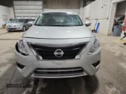 ✅ 2018 Nissan Versa SV • VIN: 3N1CN7AP5JL875794 • Лот: 92129395. Опубликован ранее на Copart с пробегом 150 828 миль. Бесплатный доступ к архиву аукционных продаж из США и подробный отчёт об истории автомобиля на DreamBid. Изображение 5.
