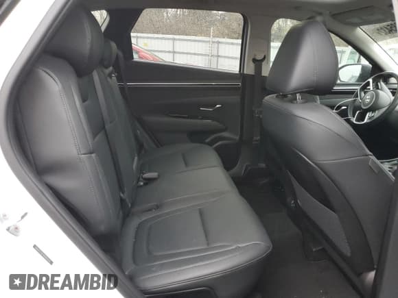 ✅ 2022 Hyundai Tucson SEL • VIN: 5NMJCCAEXNH056526 • Lot: 69385432. Wystawiony na Copart z przebiegiem 15 973 mil. Bezpłatny archiwum sprzedaży aukcyjnych z USA i szczegółowy raport historii pojazdu na DreamBid. Zdjęcie 11.