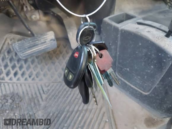 ✅ 2013 Chevrolet Silverado 2500HD Work Truck • VIN: 1GC2KVCG8DZ345240 • Lot: 38599201. Wystawiony na IAAI z przebiegiem 198 487 mil. Bezpłatny archiwum sprzedaży aukcyjnych z USA i szczegółowy raport historii pojazdu na DreamBid. Zdjęcie 11.