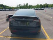 ✅ 2024 Tesla Model Y • VIN: 7SAYGDED3RF034775 • Лот: 42405986. Опубликован ранее на IAAI с пробегом 41 727 миль. Бесплатный доступ к архиву аукционных продаж из США и подробный отчёт об истории автомобиля на DreamBid. Изображение 17.