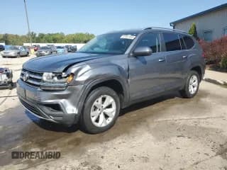 ✅ 2019 Volkswagen Atlas S • VIN: 1V2GR2CA3KC526465 • Lot: 81007555. Listed on Copart with 94,413 mi. Free auction sales archive from the USA and detailed vehicle history report at DreamBid. Image 1.