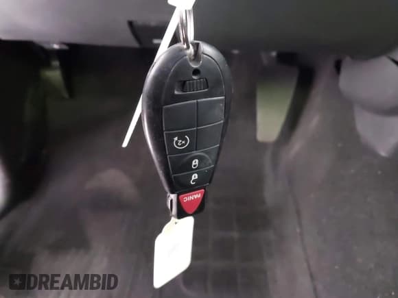 ✅ 2009 Dodge 1500 SLT • VIN: 1D3HB13T49S712884 • Lot: 41428616. Wystawiony na IAAI z przebiegiem 213 978 mil. Bezpłatny archiwum sprzedaży aukcyjnych z USA i szczegółowy raport historii pojazdu na DreamBid. Zdjęcie 11.