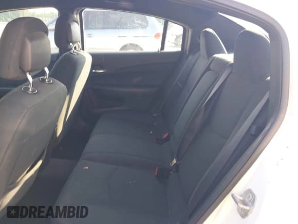 ✅ 2012 Chrysler 200 Touring • VIN: 1C3CCBBB7CN179745 • Lot: 42587903. Wystawiony na IAAI z przebiegiem 136 033 mil. Bezpłatny archiwum sprzedaży aukcyjnych z USA i szczegółowy raport historii pojazdu na DreamBid. Zdjęcie 8.