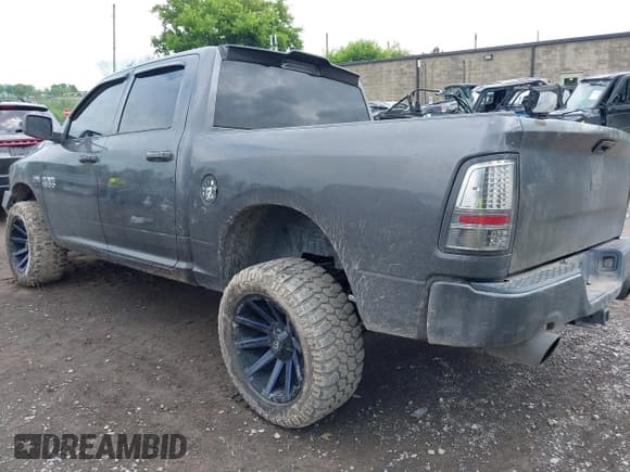 ✅ 2017 Ram 1500 Express • VIN: 1C6RR7KT6HS834116 • Lot: 42635297. Listed on IAAI with 153,693 mi. Free auction sales archive from the USA and detailed vehicle history report at DreamBid. Image 3.