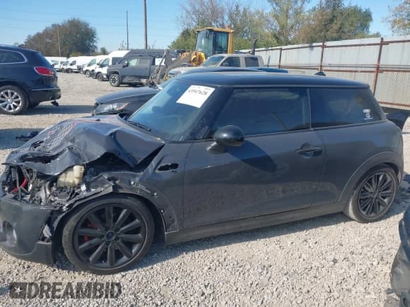 ✅ 2015 MINI Hardtop S • VIN: WMWXP7C54F2A60998 • Lot: 43547628. Listed on IAAI with 102,362 mi. Free auction sales archive from the USA and detailed vehicle history report at DreamBid. Image 14.