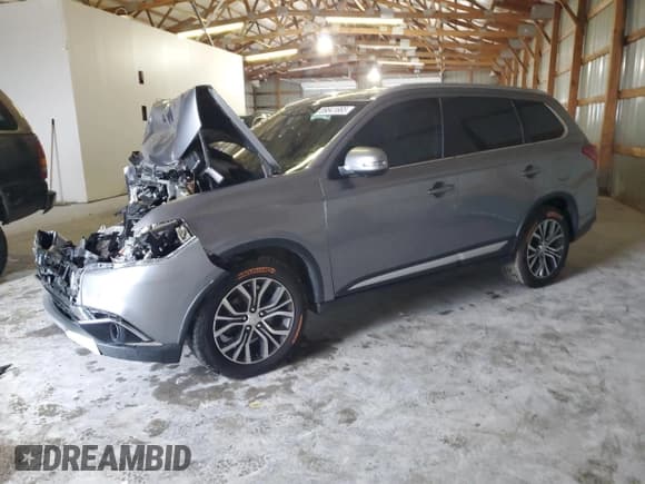 ✅ 2018 Mitsubishi Outlander ES • VIN: JA4AZ3A37JZ069683 • Lot: 89841665. Listed on Copart with Not provided. Free auction sales archive from the USA and detailed vehicle history report at DreamBid. Image 1.