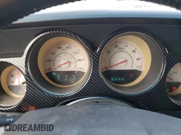 ✅ 2011 Dodge Challenger • VIN: 2B3CJ4DG1BH603029 • Lot: 41796705. Wystawiony na Copart z przebiegiem 157 003 mil. Bezpłatny archiwum sprzedaży aukcyjnych z USA i szczegółowy raport historii pojazdu na DreamBid. Zdjęcie 9.