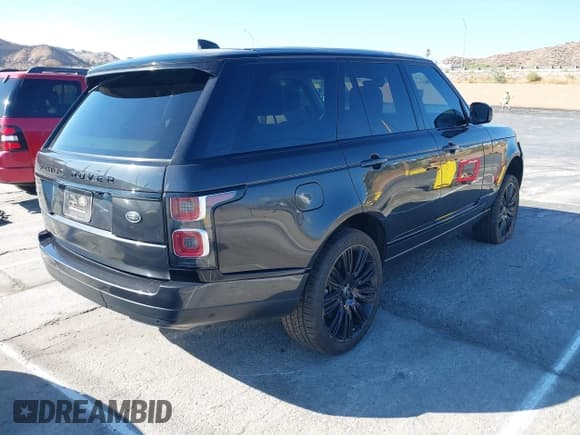 ✅ 2019 Land Rover Range Rover • VIN: SALGS2RE6KA520552 • Лот: 43405228. Опубликован ранее на IAAI с пробегом 82 271 миль. Бесплатный доступ к архиву аукционных продаж из США и подробный отчёт об истории автомобиля на DreamBid. Изображение 4.