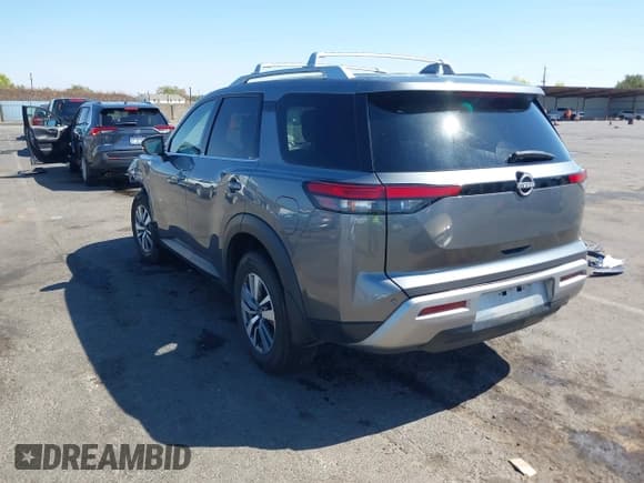 ✅ 2023 Nissan Pathfinder SL • VIN: 5N1DR3CCXPC219163 • Лот: 43249827. Опубликован ранее на IAAI с пробегом 41 400 миль. Бесплатный доступ к архиву аукционных продаж из США и подробный отчёт об истории автомобиля на DreamBid. Изображение 3.