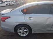 ✅ 2013 Nissan Altima SL • VIN: 1N4AL3AP7DN427988 • Лот: 43263911. Опубликован ранее на IAAI с пробегом 202 006 миль. Бесплатный доступ к архиву аукционных продаж из США и подробный отчёт об истории автомобиля на DreamBid. Изображение 12.