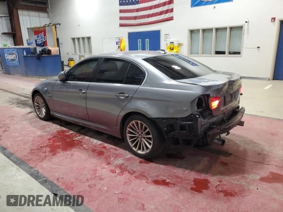 ✅ 2011 BMW 3 Series 335i xDrive • VIN: WBAPL5G5XBNN22576 • Лот: 91832315. Опубликован ранее на Copart с пробегом 143 989 миль. Бесплатный доступ к архиву аукционных продаж из США и подробный отчёт об истории автомобиля на DreamBid. Изображение 2.