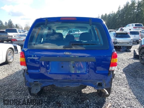 ✅ 2006 Ford Escape XLS • VIN: 1FMYU92Z36KC28266 • Lot: 41744961. Listed on IAAI with 94,706 mi. Free auction sales archive from the USA and detailed vehicle history report at DreamBid. Image 17.