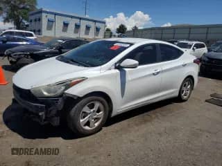 2015 Hyundai Elantra SE с VIN 5NPDH4AE4FH587617, выставлен на аукционе Copart как лот 63932635 с пробегом 125 568 миль миль и Списание • Salvage title. История ставок и продаж доступна на DreamBid. Изображение 1.