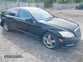 ✅ 2011 Mercedes-Benz S 550 • VIN: WDDNG7BB5BA395997 • Lot: 42534903. Wystawiony na IAAI z przebiegiem 123 331 mil. Bezpłatny archiwum sprzedaży aukcyjnych z USA i szczegółowy raport historii pojazdu na DreamBid. Zdjęcie 1.