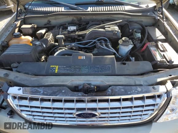 ✅ 2003 Ford Explorer XLT • VIN: 1FMZU63KX3UA29557 • Лот: 43083855. Опубликован ранее на Copart с пробегом 129 205 миль. Бесплатный доступ к архиву аукционных продаж из США и подробный отчёт об истории автомобиля на DreamBid. Изображение 12.