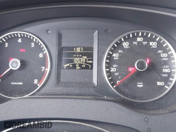 ✅ 2013 Volkswagen Jetta SE • VIN: 3VWBP7AJ2DM258024 • Лот: 42850479. Опубликован ранее на IAAI с пробегом 105 391 миль. Бесплатный доступ к архиву аукционных продаж из США и подробный отчёт об истории автомобиля на DreamBid. Изображение 7.