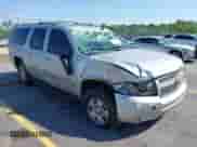 2014 Chevrolet Suburban LT z VIN 1GNSCJE0XER124222, wystawiony jako IAAI lot #41994798 z przebiegiem 268 836 mil mil oraz . Historia ofert i sprzedaży dostępna na DreamBid. Obrazek 1.