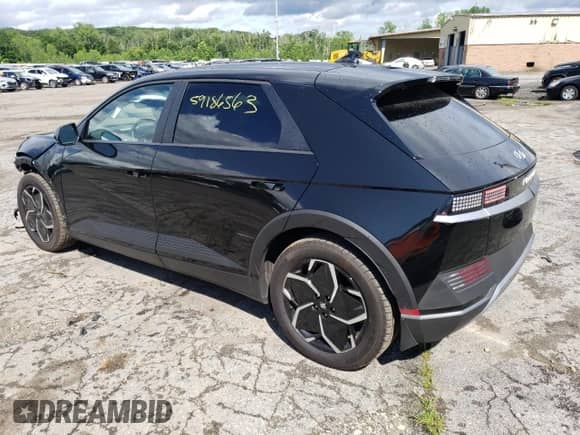 2022 Hyundai Ioniq 5 SE with VIN KM8KMDAF1NU101213, listed as a Copart auction lot 59186563 with 4,988 mi miles and . Bid and sale history available at DreamBid. Image 2.
