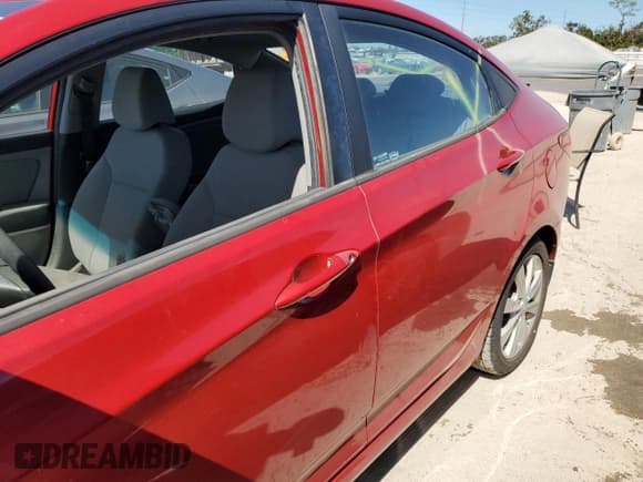 ✅ 2012 Hyundai Accent GLS • VIN: KMHCU4AE4CU116359 • Лот: 76049264. Опубликован ранее на Copart с пробегом Не указан. Бесплатный доступ к архиву аукционных продаж из США и подробный отчёт об истории автомобиля на DreamBid. Изображение 12.
