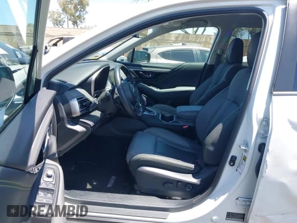 ✅ 2023 Subaru Outback Onyx • VIN: 4S4BTAJC2P3151747 • Lot: 42533710. Wystawiony na IAAI z przebiegiem 18 483 mil. Bezpłatny archiwum sprzedaży aukcyjnych z USA i szczegółowy raport historii pojazdu na DreamBid. Zdjęcie 5.