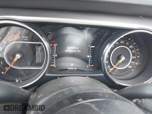 ✅ 2023 Jeep Gladiator Willys • VIN: 1C6JJTAM9PL591854 • Lot: 42817636. Wystawiony na IAAI z przebiegiem 1 954 mil. Bezpłatny archiwum sprzedaży aukcyjnych z USA i szczegółowy raport historii pojazdu na DreamBid. Zdjęcie 7.