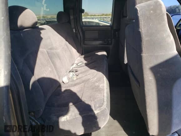 ✅ 2001 Chevrolet Silverado 1500 LS • VIN: 2GCEK19T211333793 • Lot: 71294344. Wystawiony na Copart z przebiegiem Nie podano mil. Skorzystaj z bezpłatnego archiwum sprzedaży aukcyjnych z USA i zobacz szczegółowy raport historii pojazdu na DreamBid. Zdjęcie 10.