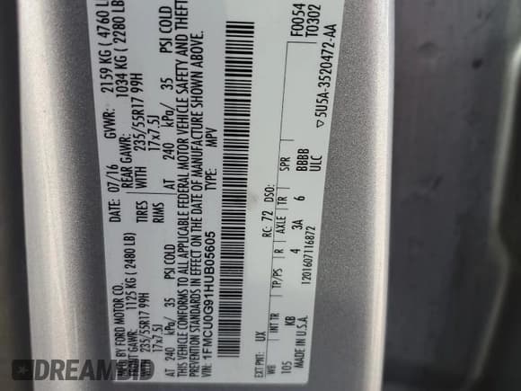 ✅ 2017 Ford Escape SE • VIN: 1FMCU0G91HUB05605 • Lot: 52975765. Listed on Copart with 28,639 mi. Free auction sales archive from the USA and detailed vehicle history report at DreamBid. Image 14.