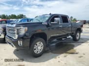 ✅ 2022 GMC Sierra 3500HD Denali • VIN: 1GT49WEY9NF225367 • Lot: 63519774. Wystawiony na Copart z przebiegiem Nie podano. Bezpłatny archiwum sprzedaży aukcyjnych z USA i szczegółowy raport historii pojazdu na DreamBid. Zdjęcie 1.