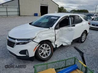 2024 Chevrolet Equinox LT with VIN 3GNAXKEG5RS157585, listed as a Copart auction lot 84730995 with 24,138 mi miles and Salvage title. Bid and sale history available at DreamBid. Image 1.