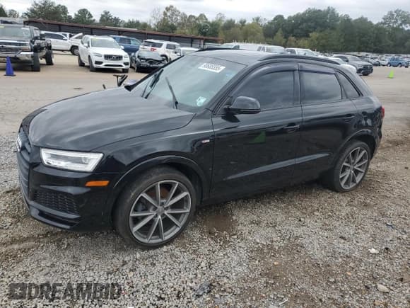 ✅ 2018 Audi Q3 Premium Plus • VIN: WA1JCCFS9JR027713 • Lot: 90685555. Wystawiony na Copart z przebiegiem 94 170 mil. Bezpłatny archiwum sprzedaży aukcyjnych z USA i szczegółowy raport historii pojazdu na DreamBid. Zdjęcie 1.