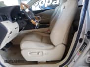 ✅ 2014 Lexus RX 450h • VIN: JTJBC1BA4E2069441 • Lot: 68037585. Wystawiony na Copart z przebiegiem 119 640 mil. Bezpłatny archiwum sprzedaży aukcyjnych z USA i szczegółowy raport historii pojazdu na DreamBid. Zdjęcie 7.