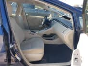 ✅ 2014 Toyota Prius Four • VIN: JTDKN3DU8E0391236 • Lot: 43067275. Wystawiony na IAAI z przebiegiem 230 155 mil. Bezpłatny archiwum sprzedaży aukcyjnych z USA i szczegółowy raport historii pojazdu na DreamBid. Zdjęcie 5.