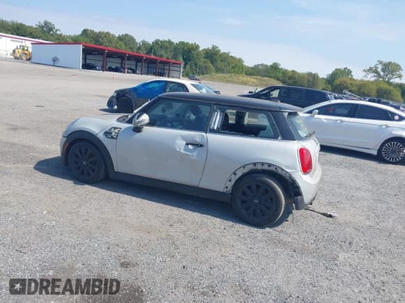 ✅ 2014 MINI Hardtop • VIN: WMWXM5C59ET932692 • Lot: 43265859. Listed on IAAI with 99,336 mi. Free auction sales archive from the USA and detailed vehicle history report at DreamBid. Image 3.