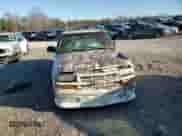 1999 Chevrolet S-10 LS Xtreme с VIN 1GCCS19W8X8210071, выставлен на аукционе Copart как лот 48141155 с пробегом 180 663 миль миль и Чистый • Clean title. История ставок и продаж доступна на DreamBid. Изображение 11.