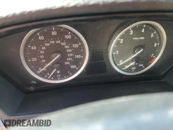 ✅ 2012 BMW X6 35i • VIN: 5UXFG2C52CL779105 • Lot: 84900895. Wystawiony na Copart z przebiegiem Nie podano. Bezpłatny archiwum sprzedaży aukcyjnych z USA i szczegółowy raport historii pojazdu na DreamBid. Zdjęcie 9.