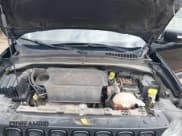 ✅ 2018 Jeep Renegade Latitude • VIN: ZACCJABB3JPH39597 • Lot: 41858045. Wystawiony na IAAI z przebiegiem 67 462 mil. Bezpłatny archiwum sprzedaży aukcyjnych z USA i szczegółowy raport historii pojazdu na DreamBid. Zdjęcie 10.