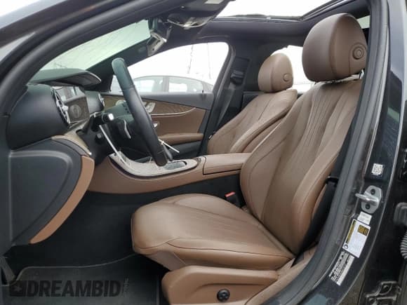 ✅ 2022 Mercedes-Benz E 350 • VIN: W1KZF8DB6NB038107 • Lot: 48717665. Listed on Copart with Not provided. Free auction sales archive from the USA and detailed vehicle history report at DreamBid. Image 7.