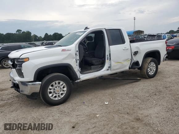 ✅ 2022 Chevrolet Silverado 2500HD LT • VIN: 1GC5YNE73NF120252 • Лот: 65942455. Опубликован ранее на Copart с пробегом 49 202 миль. Бесплатный доступ к архиву аукционных продаж из США и подробный отчёт об истории автомобиля на DreamBid. Изображение 1.