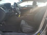 ✅ 2018 Hyundai Sonata SEL • VIN: 5NPE34AF8JH621837 • Lot: 91513235. Wystawiony na Copart z przebiegiem 64 886 mil. Bezpłatny archiwum sprzedaży aukcyjnych z USA i szczegółowy raport historii pojazdu na DreamBid. Zdjęcie 7.