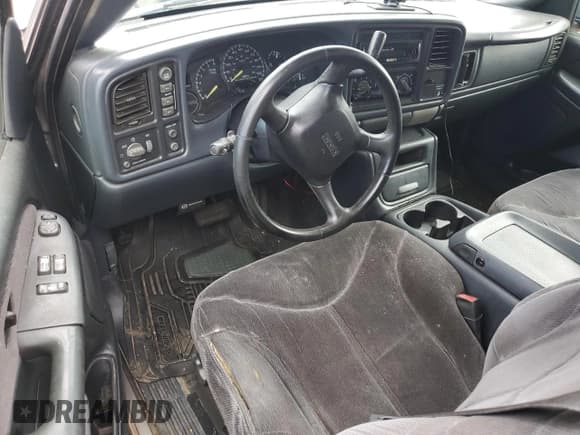 ✅ 1999 GMC Sierra 1500 SLE • VIN: 2GTEK19T2X1559065 • Лот: 64565365. Опубликован ранее на Copart с пробегом Не указан. Бесплатный доступ к архиву аукционных продаж из США и подробный отчёт об истории автомобиля на DreamBid. Изображение 8.