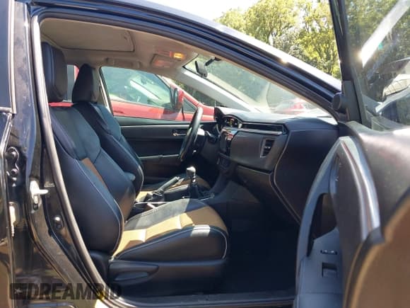 ✅ 2014 Toyota Corolla LE Plus • VIN: 5YFBURHE3EP019382 • Лот: 43082280. Опубликован ранее на IAAI с пробегом 108 889 миль. Бесплатный доступ к архиву аукционных продаж из США и подробный отчёт об истории автомобиля на DreamBid. Изображение 5.