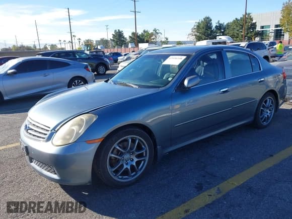 ✅ 2005 Infiniti G35 • VIN: JNKCV51E85M211905 • Lot: 43930338. Listed on IAAI with 190,387 mi. Free auction sales archive from the USA and detailed vehicle history report at DreamBid. Image 2.