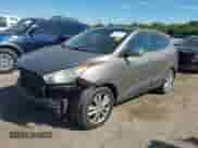 ✅ 2011 Hyundai Tucson Limited • VIN: KM8JUCAC3BU192055 • Lot: 43063727. Listed on IAAI with 214,573 mi. Free auction sales archive from the USA and detailed vehicle history report at DreamBid. Image 2.