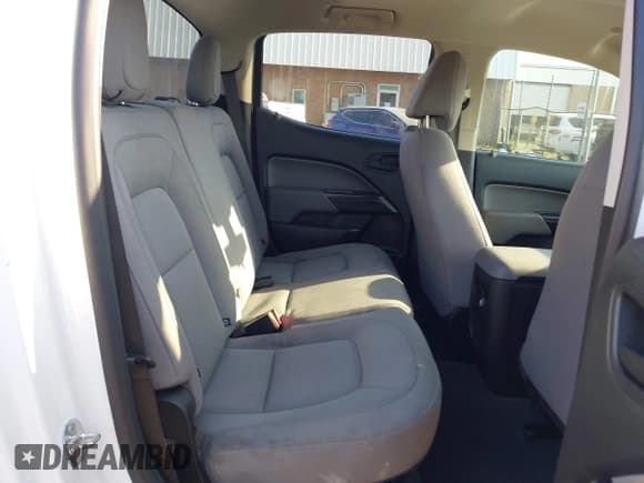 ✅ 2021 Chevrolet Colorado 2WD Work Truck • VIN: 1GCGSBEA1M1268867 • Lot: 43151121. Listed on IAAI with 141,071 mi. Free auction sales archive from the USA and detailed vehicle history report at DreamBid. Image 8.