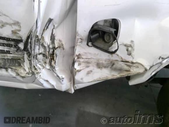 2021 Chevrolet Silverado 1500 Work Truck z VIN 3GCNWAEF8MG164749, wystawiony jako IAAI lot #43632324 z przebiegiem 90 987 mil mil oraz . Historia ofert i sprzedaży dostępna na DreamBid. Obrazek 14.